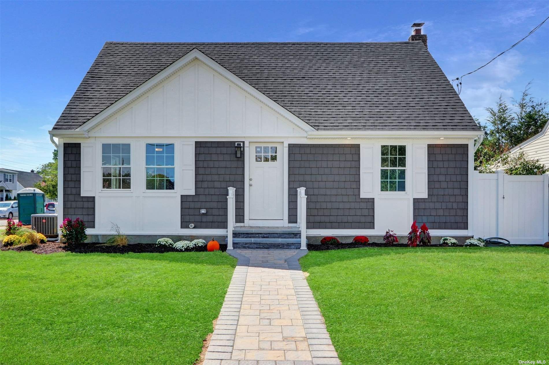 #1 photo, 184 Coolidge Drive, 长岛 East Meadow , NY 11554