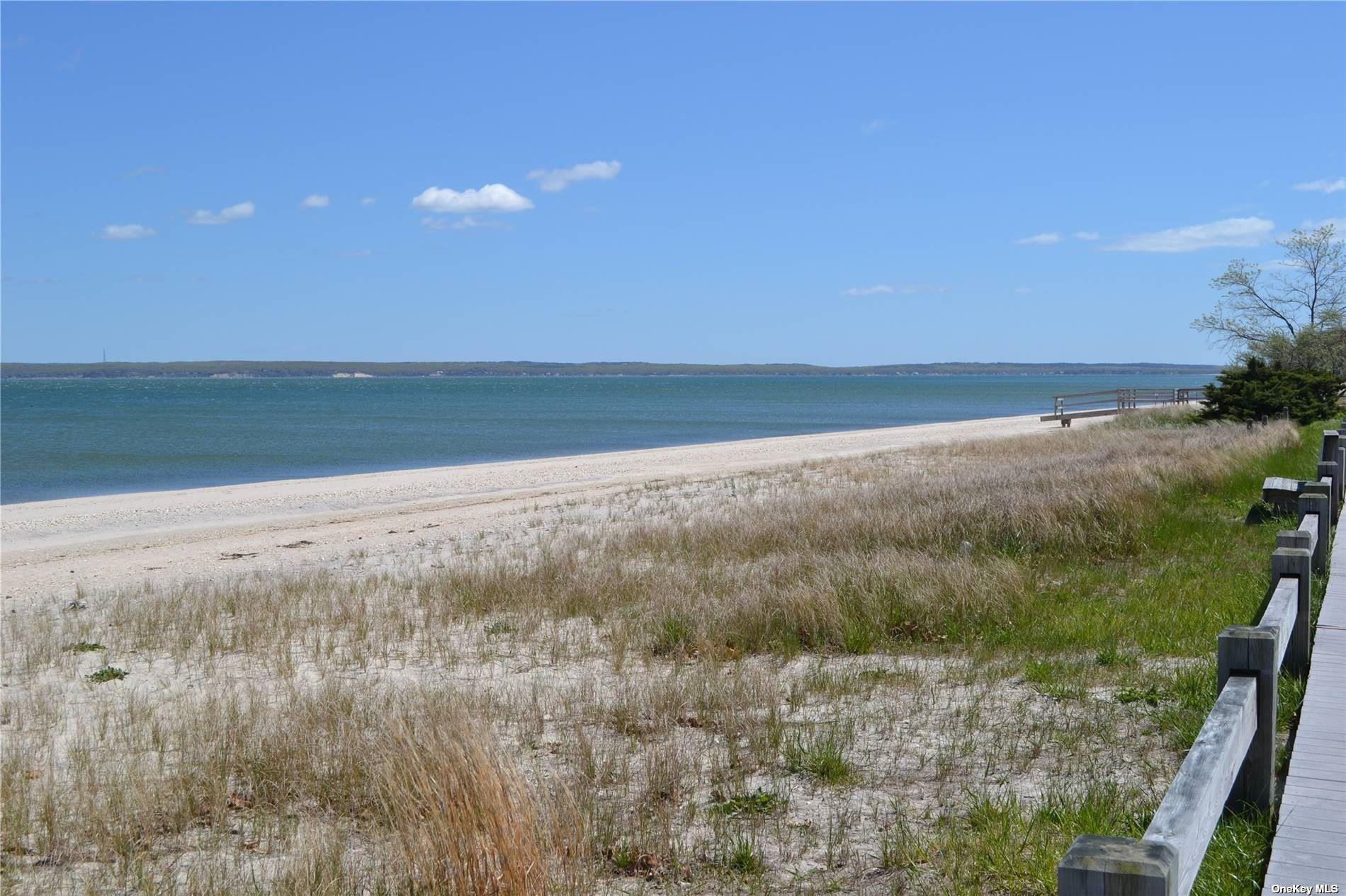 #20 photo, 25 Moose Trail, サフォーク郡 Cutchogue , NY 11935