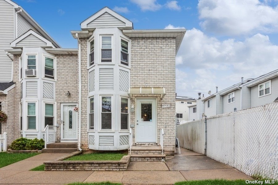 #1 photo, 218 Rosedale Avenue, 史丹顿岛 Staten Island , NY 10312