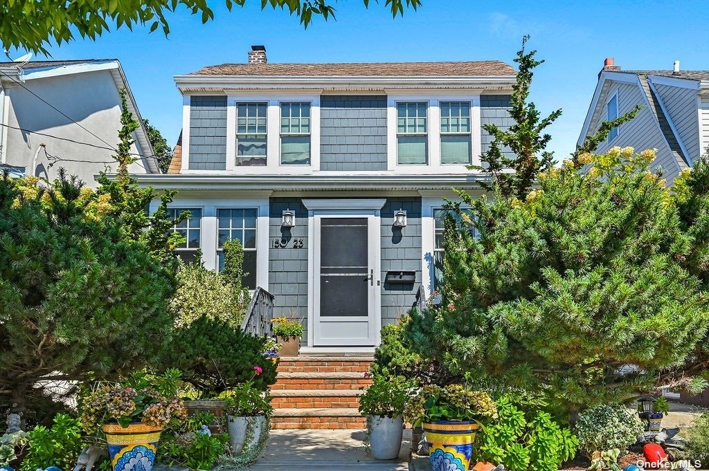 #1 photo, 150-23 20th Avenue, Whitestone , NY 11357