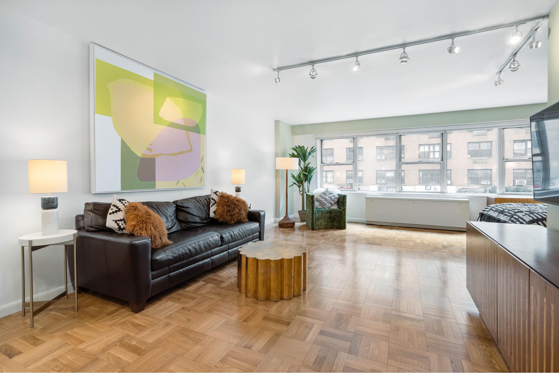 #1 photo, 136 E 56TH Street, 曼哈顿 中城东区 Midtown East , NY 10022