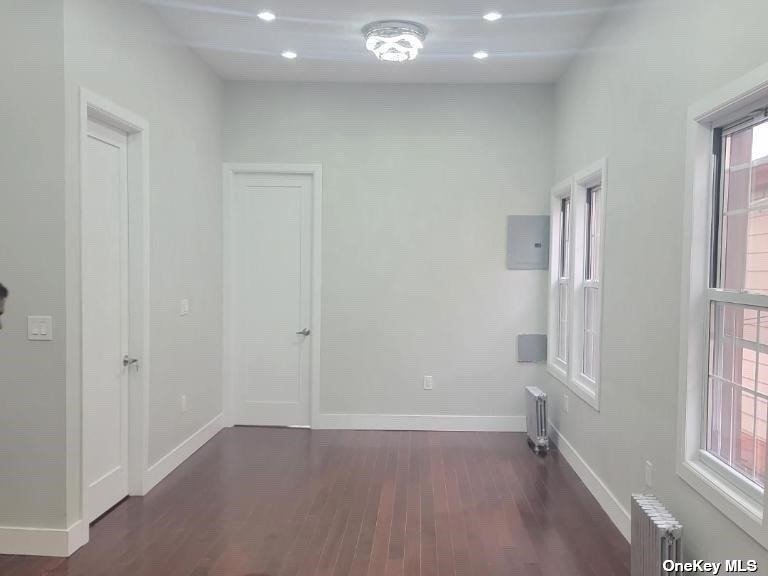 #1 photo, 93-18 202 Street, 皇后区 Hollis , NY 11423