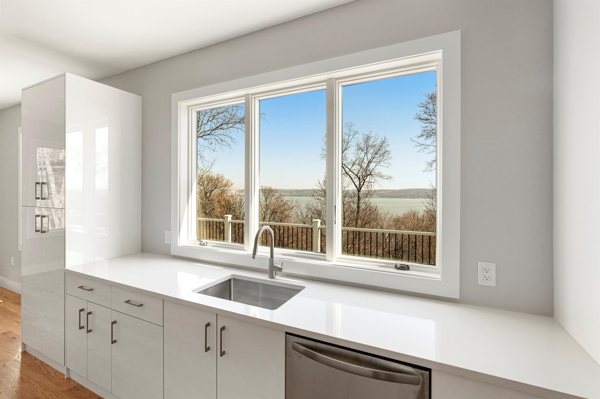 #12 photo, 201 Tweed Boulevard, Piermont , NY 10960