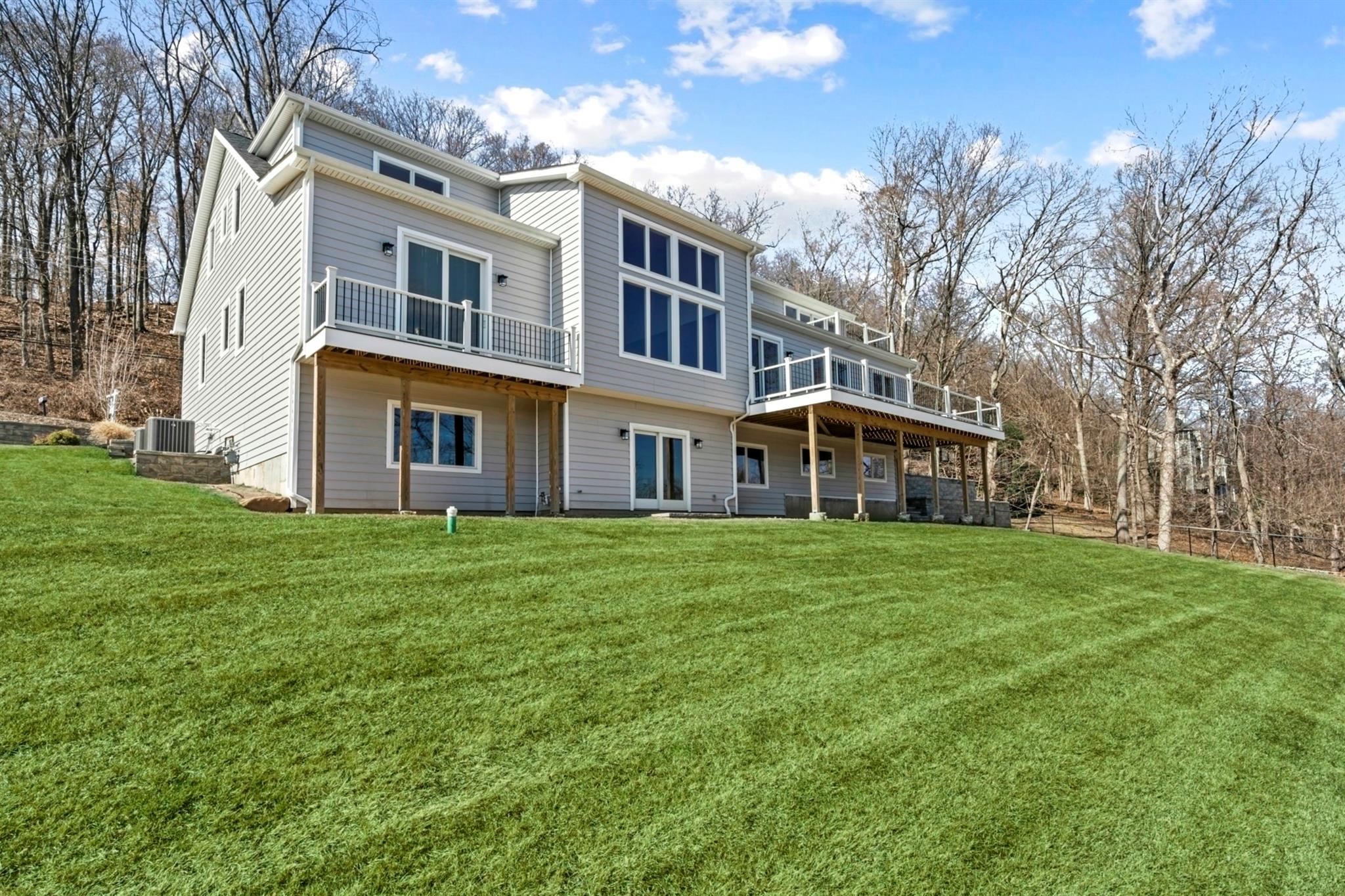 #16 photo, 201 Tweed Boulevard, Piermont , NY 10960