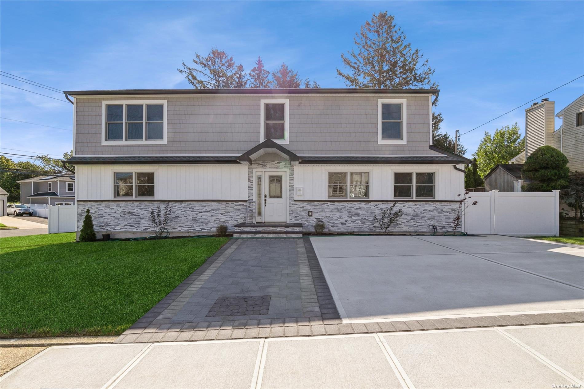 #1 photo, 2 Pine Street, 长岛 Plainview , NY 11803