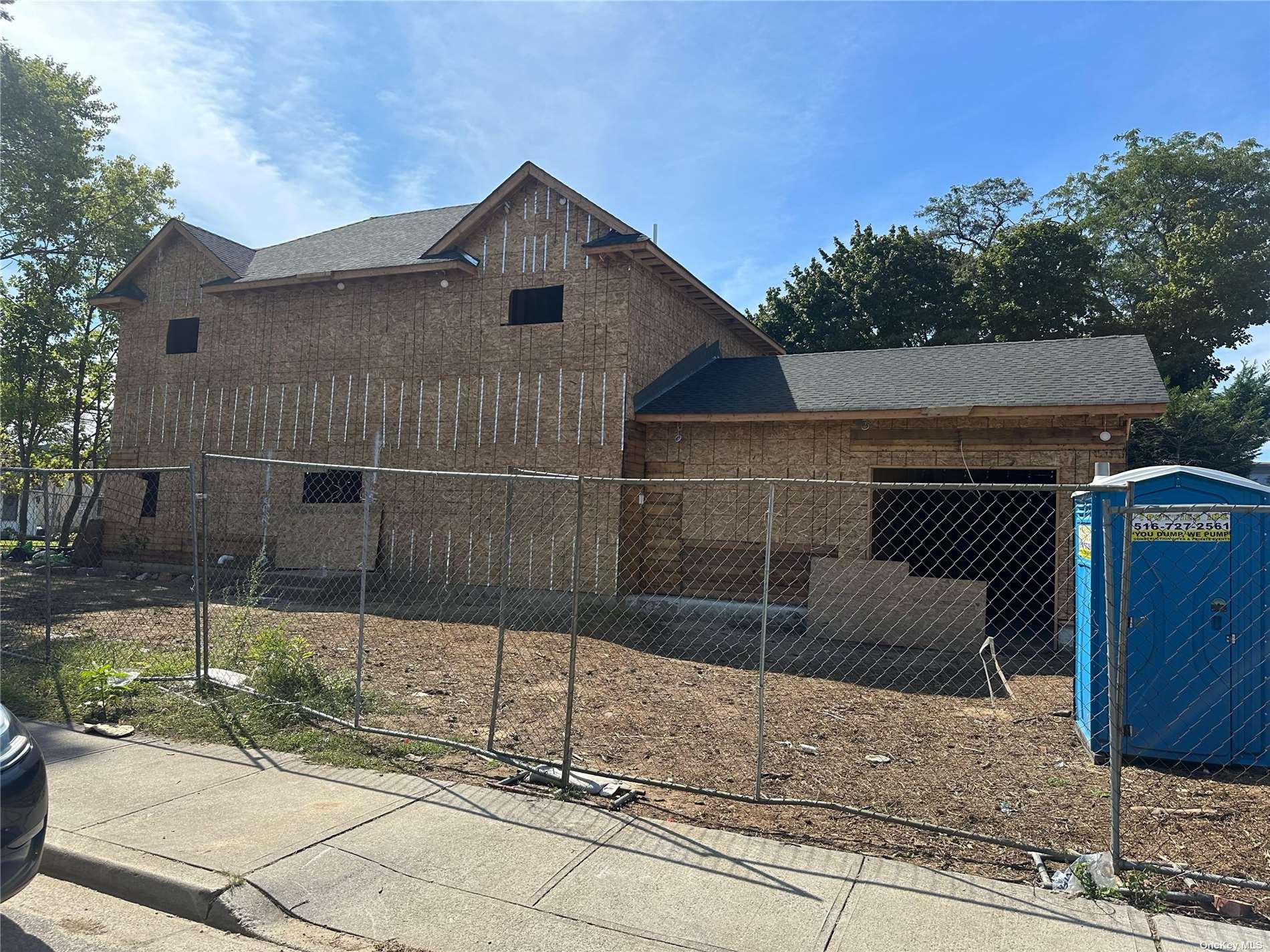 #1 photo, 201 N 1st Street, מחוז נסאו Bethpage , NY 11714