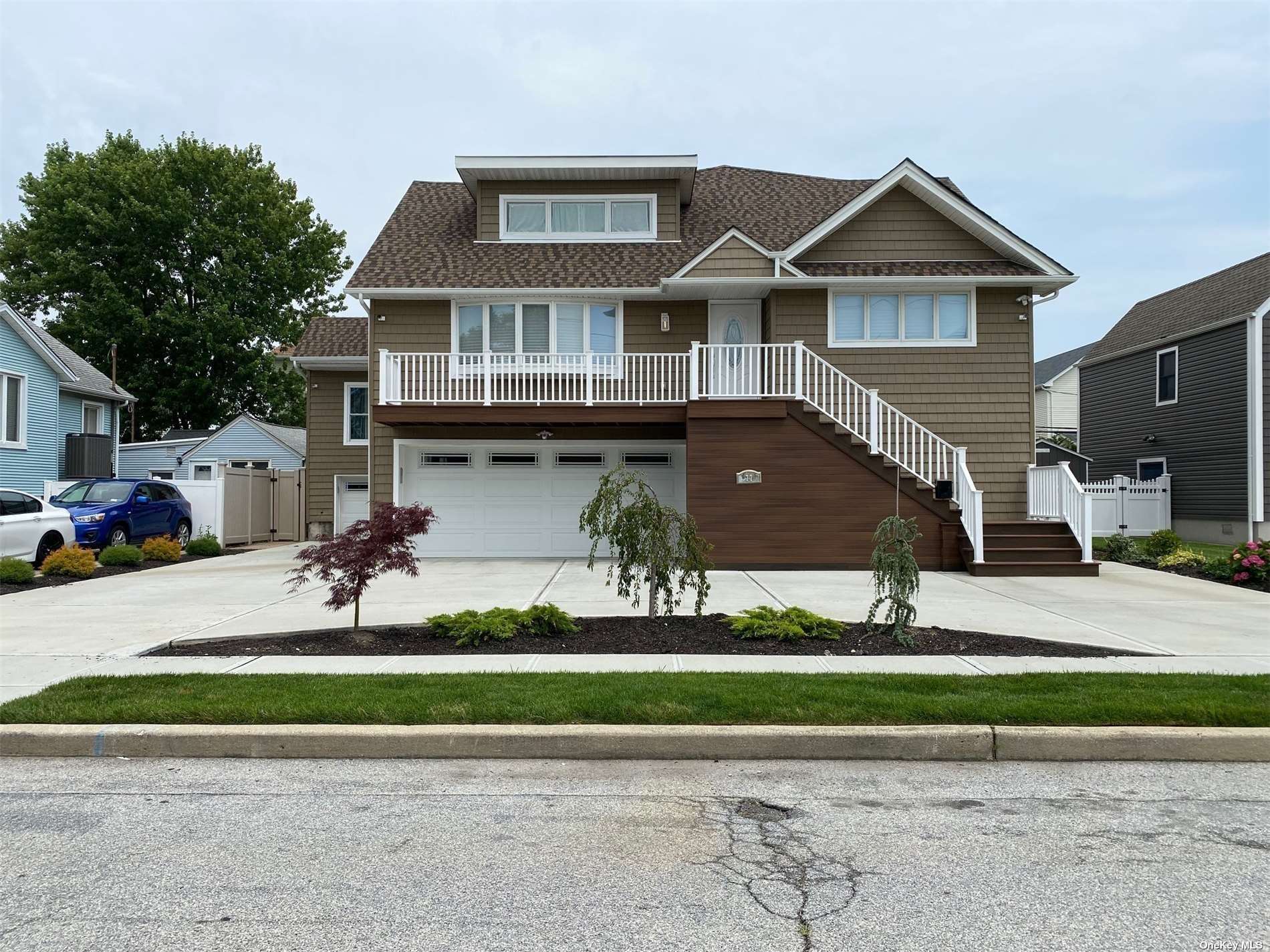 #1 photo, 77 Parma Road, 长岛 岛公园 Island Park , NY 11558