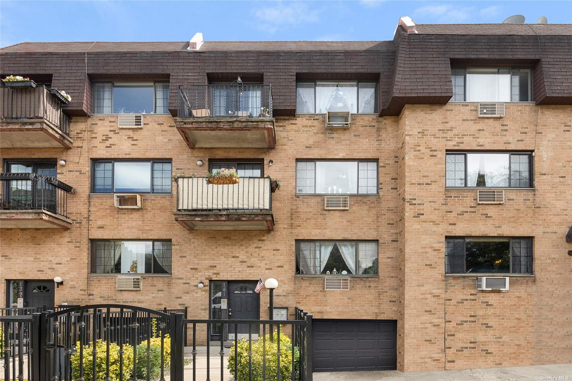 #1 photo, 141 Bay 20th Street, 布鲁克林 Brooklyn , NY 11214