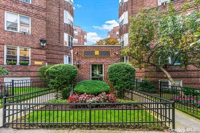 #1 photo, 73-12 35th Avenue, 皇后区 杰克逊高地 Jackson Heights , NY 11372