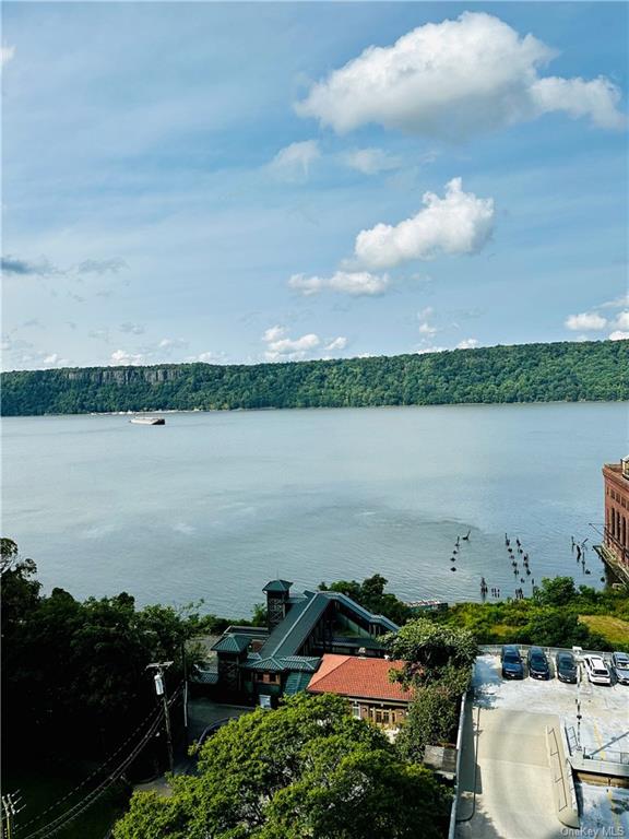 #1 photo, 1 Glenwood Avenue, Yonkers , NY 10701