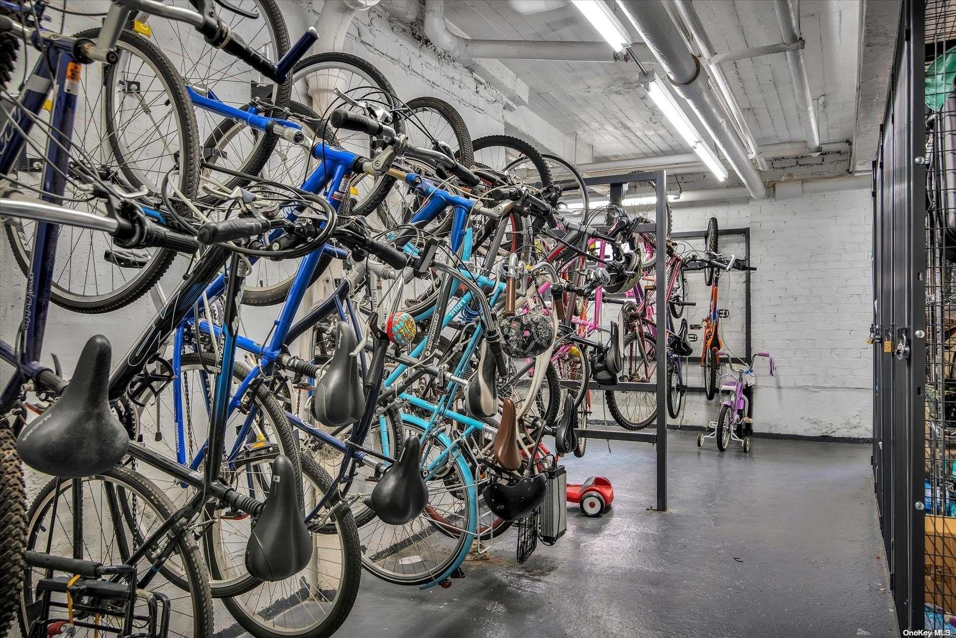 #7 photo, 34-20 78th Street, クイーンズ区 Jackson Heights , NY 11372