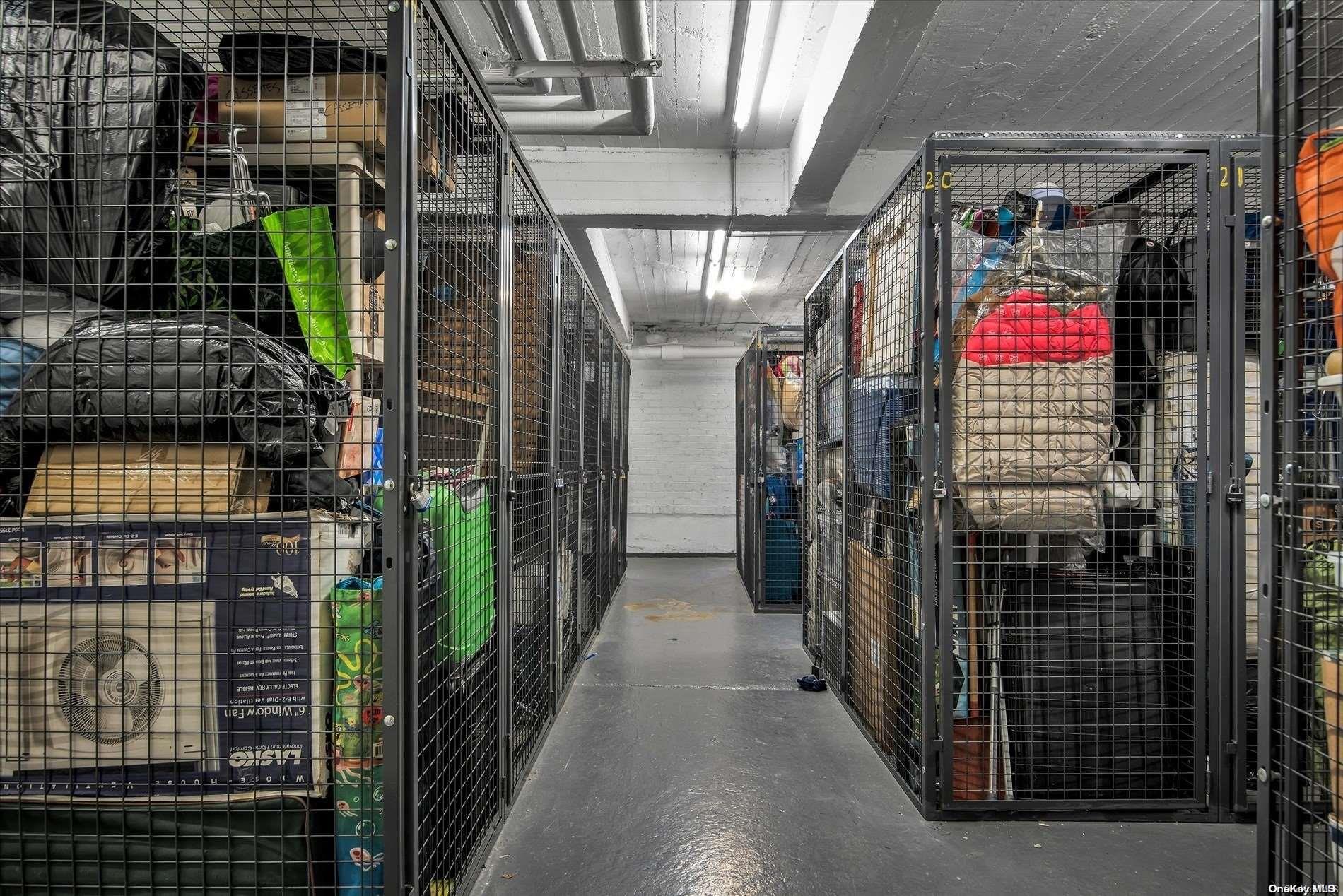 #8 photo, 34-20 78th Street, クイーンズ区 Jackson Heights , NY 11372