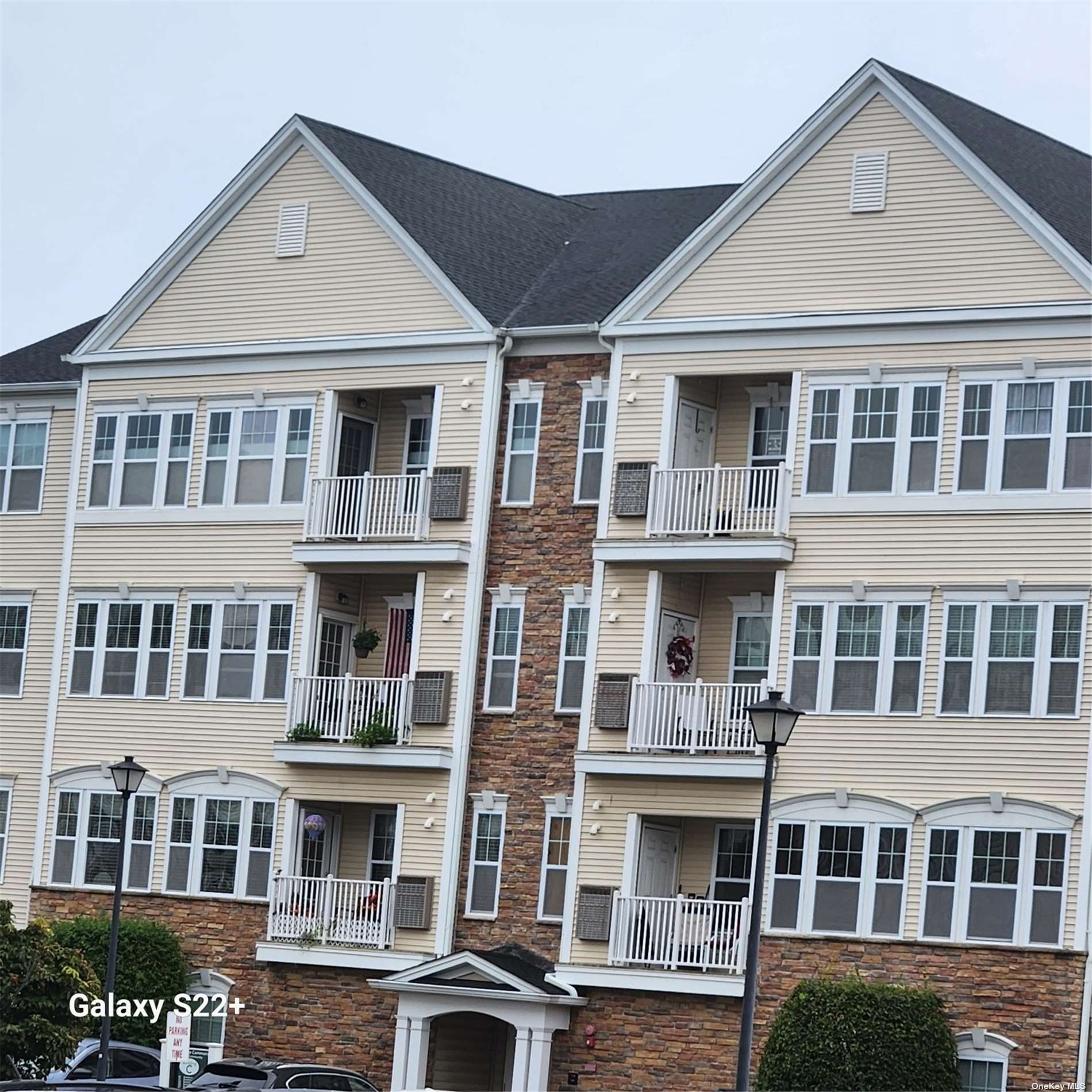 #1 photo, 517 Saxton, 东长岛 Central Islip , NY 11722