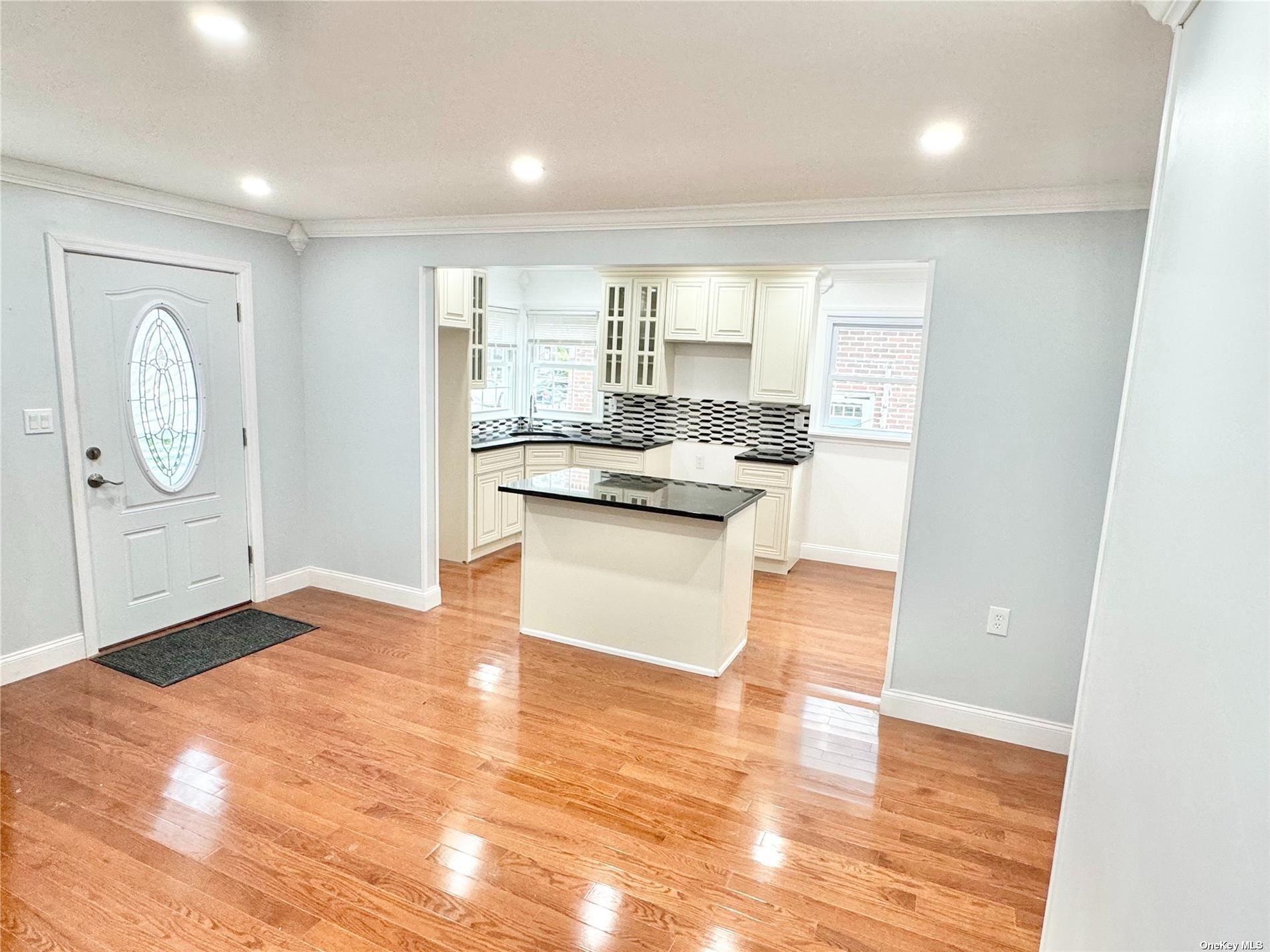 #1 photo, 119-12 200th Street, 皇后区 Saint Albans , NY 11412