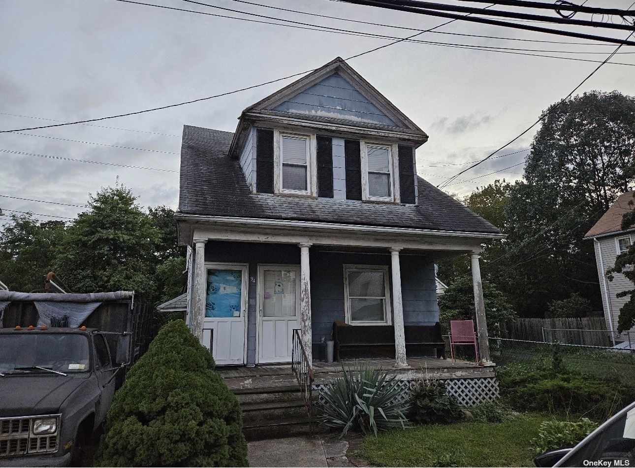 #1 photo, 94 Kraemer Street, 长岛 Hicksville , NY 11801