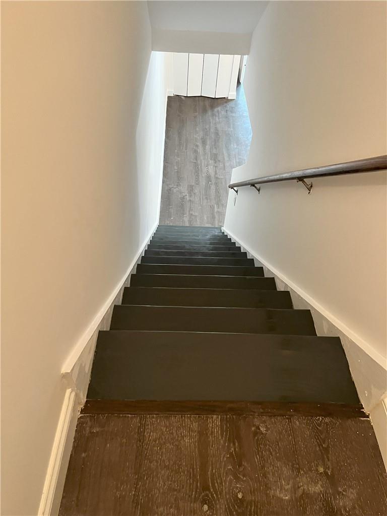 #13 photo, 112 Sunset Boulevard, ブロンクス区 Bronx , NY 10473