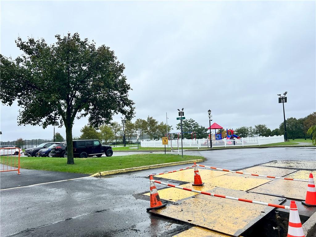 #14 photo, 112 Sunset Boulevard, ブロンクス区 Bronx , NY 10473