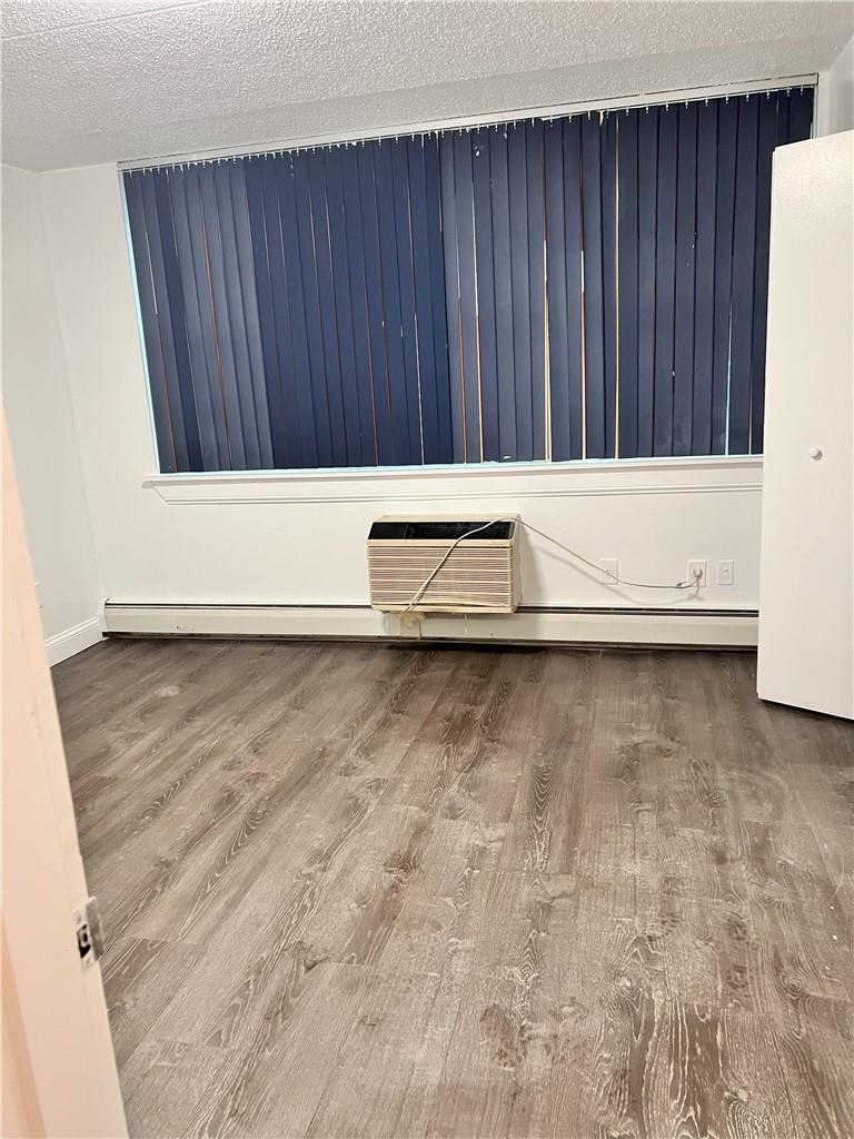 #5 photo, 112 Sunset Boulevard, ブロンクス区 Bronx , NY 10473