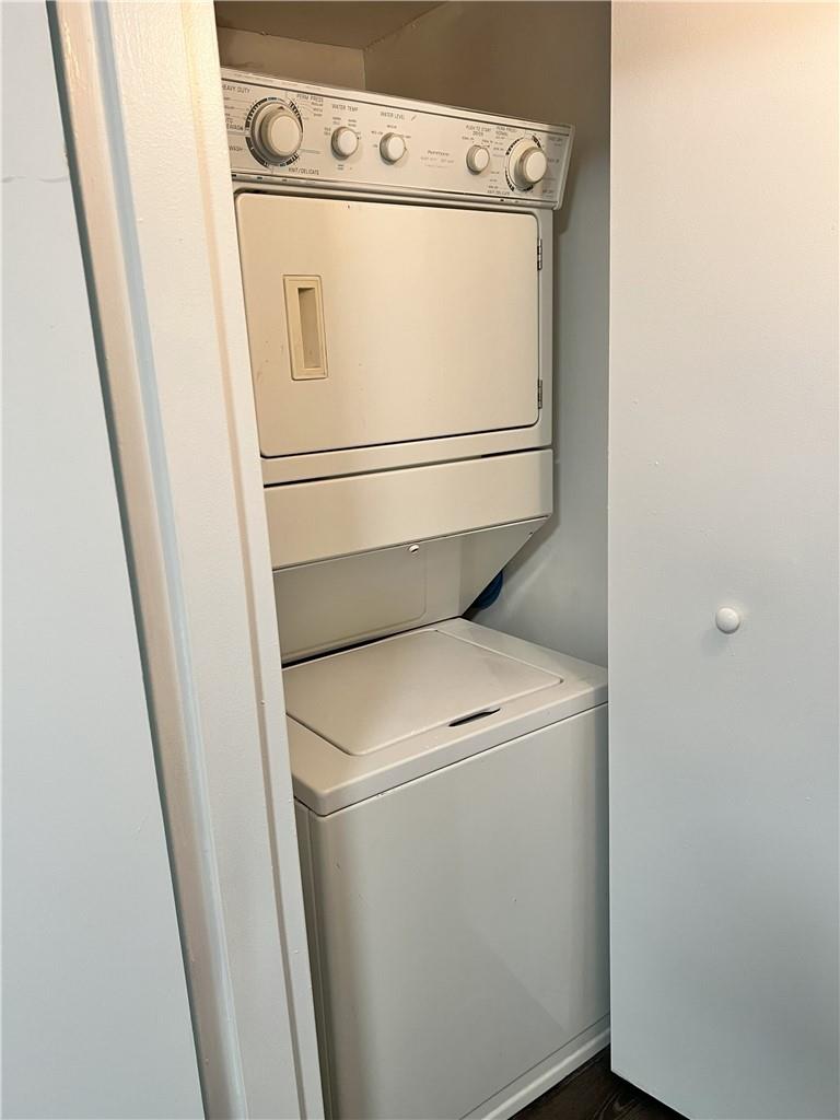 #7 photo, 112 Sunset Boulevard, ブロンクス区 Bronx , NY 10473