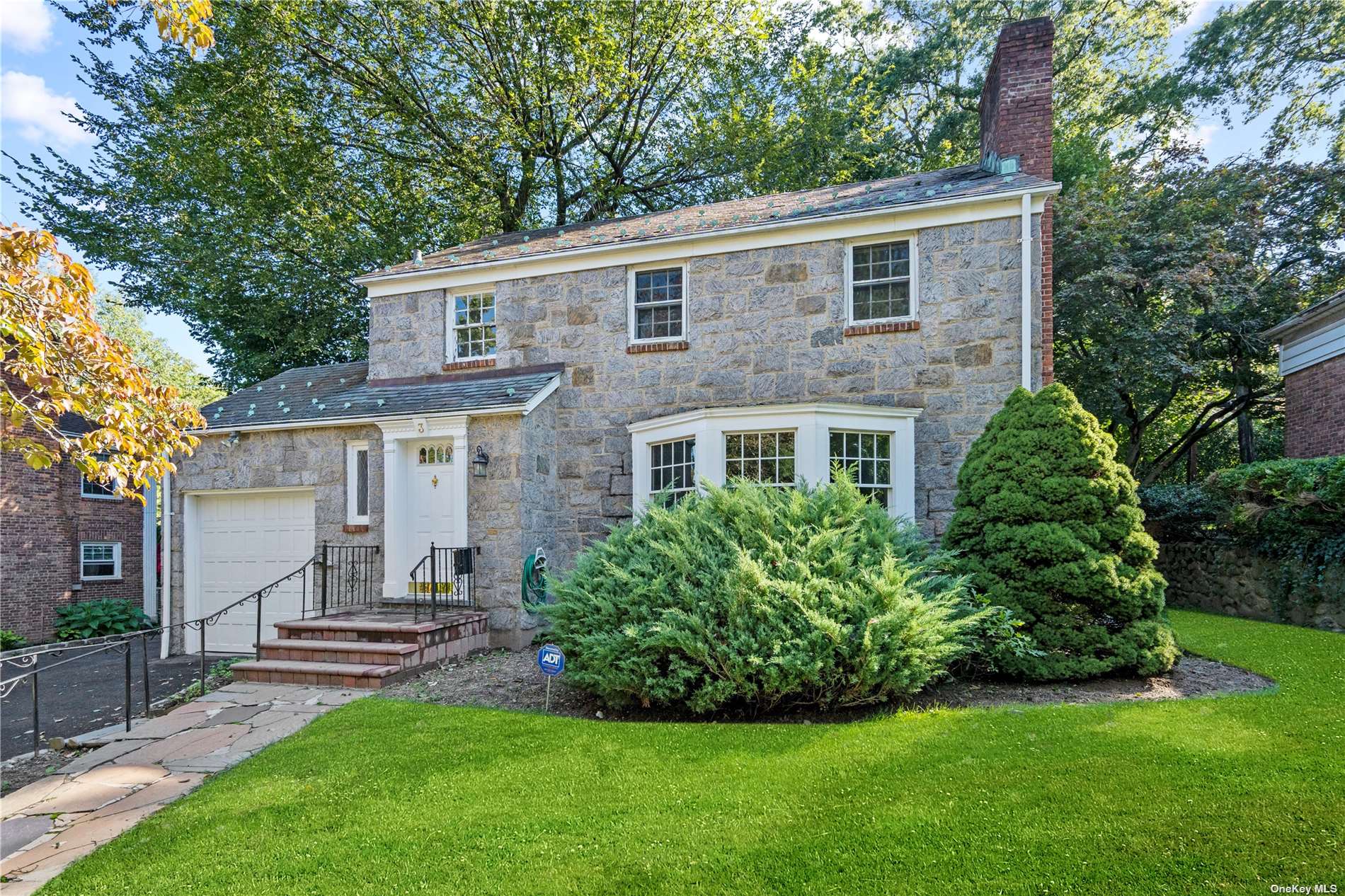 #1 photo, 3 Wycham Place, 长岛 大颈 Great Neck , NY 11021