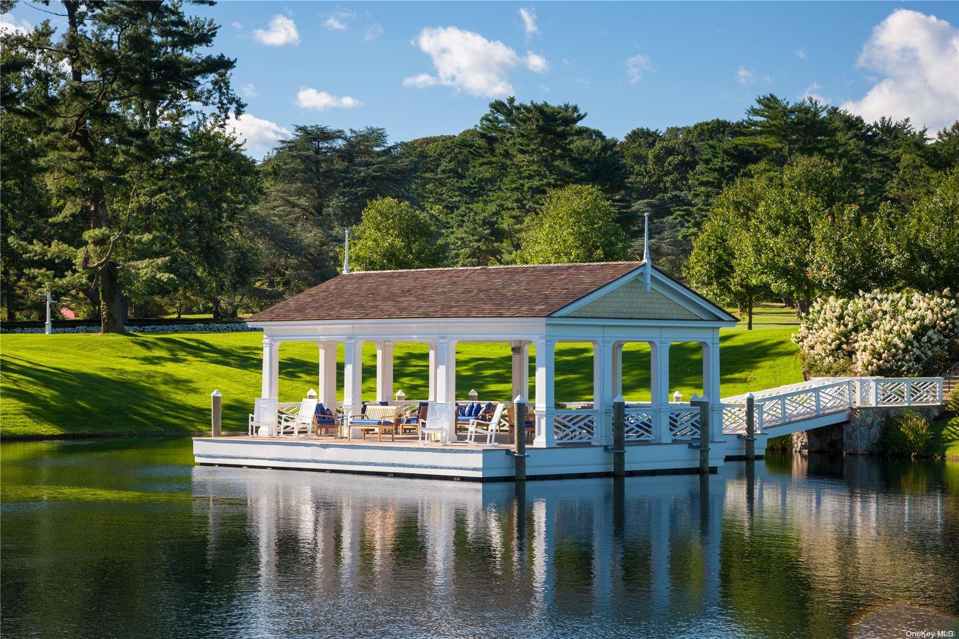 #4 photo, 4 Canter Lane, ナッソー郡 Old Westbury , NY 11568