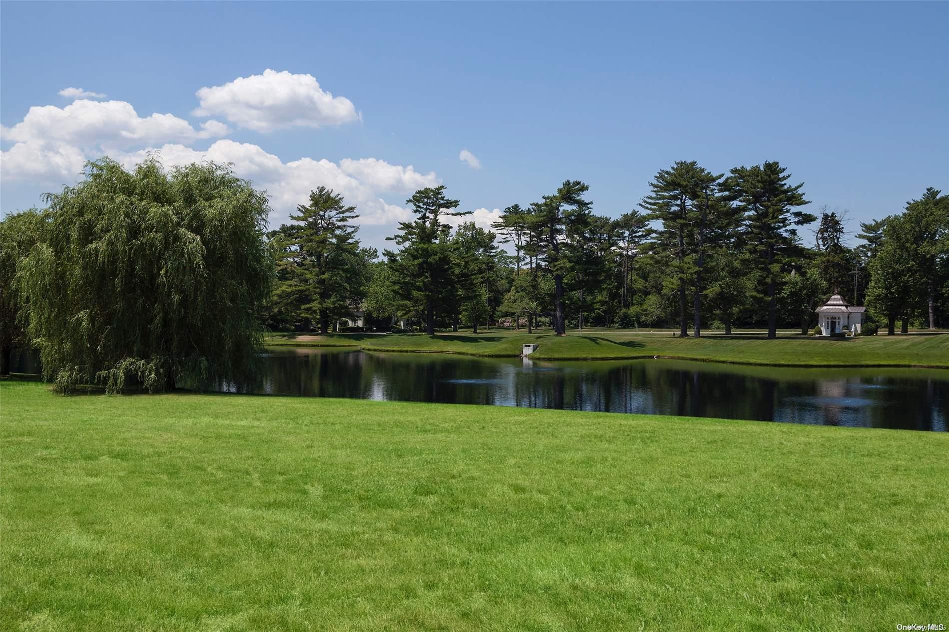 #3 photo, 6 Canter Lane, ナッソー郡 Old Westbury , NY 11568