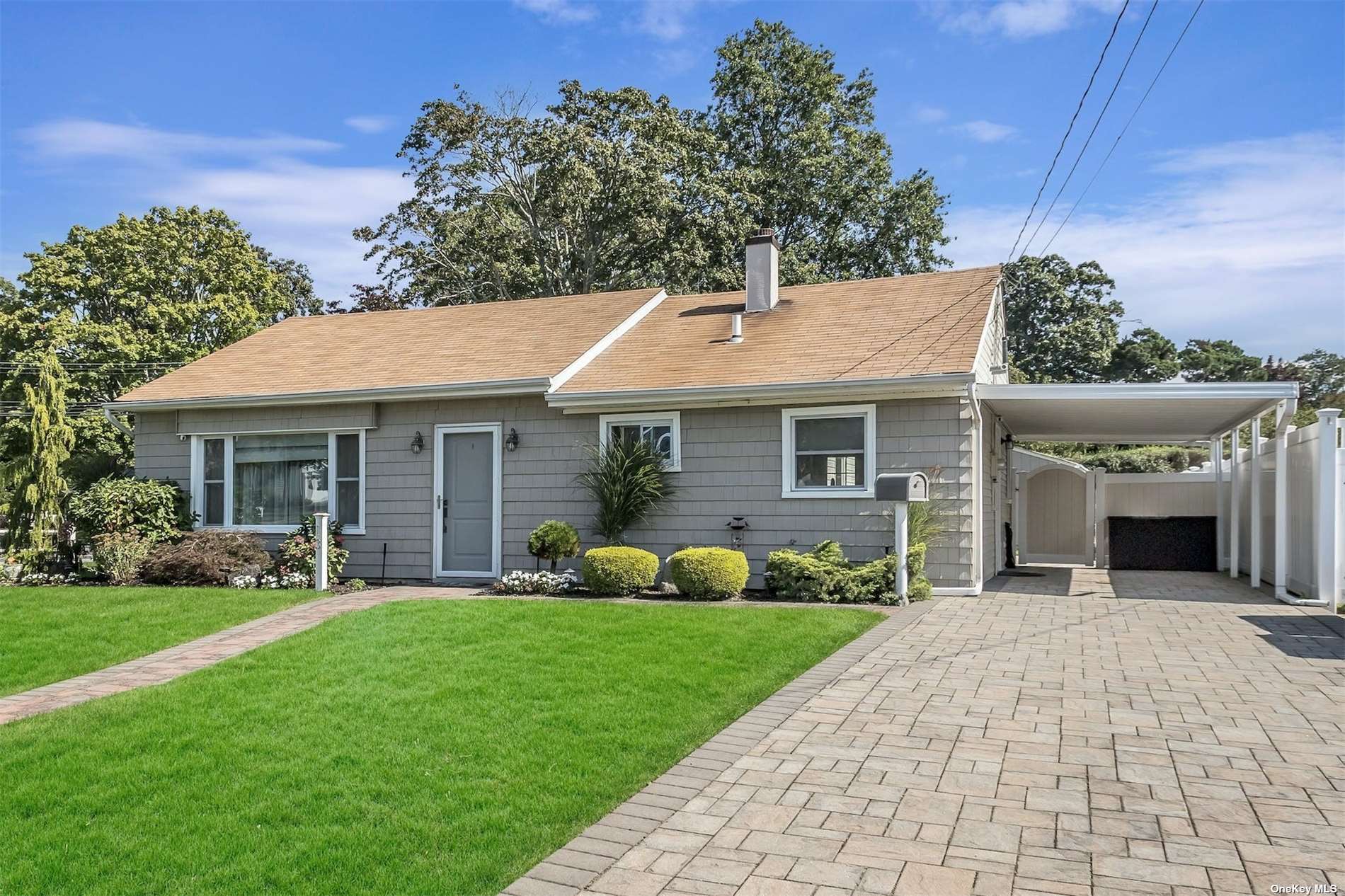 #1 photo, 13 Dover Road, 长岛 Massapequa , NY 11758