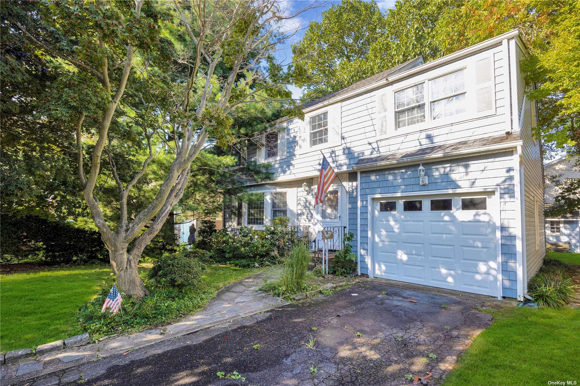 #1 photo, 80 Staples Street, Farmingdale , NY 11735