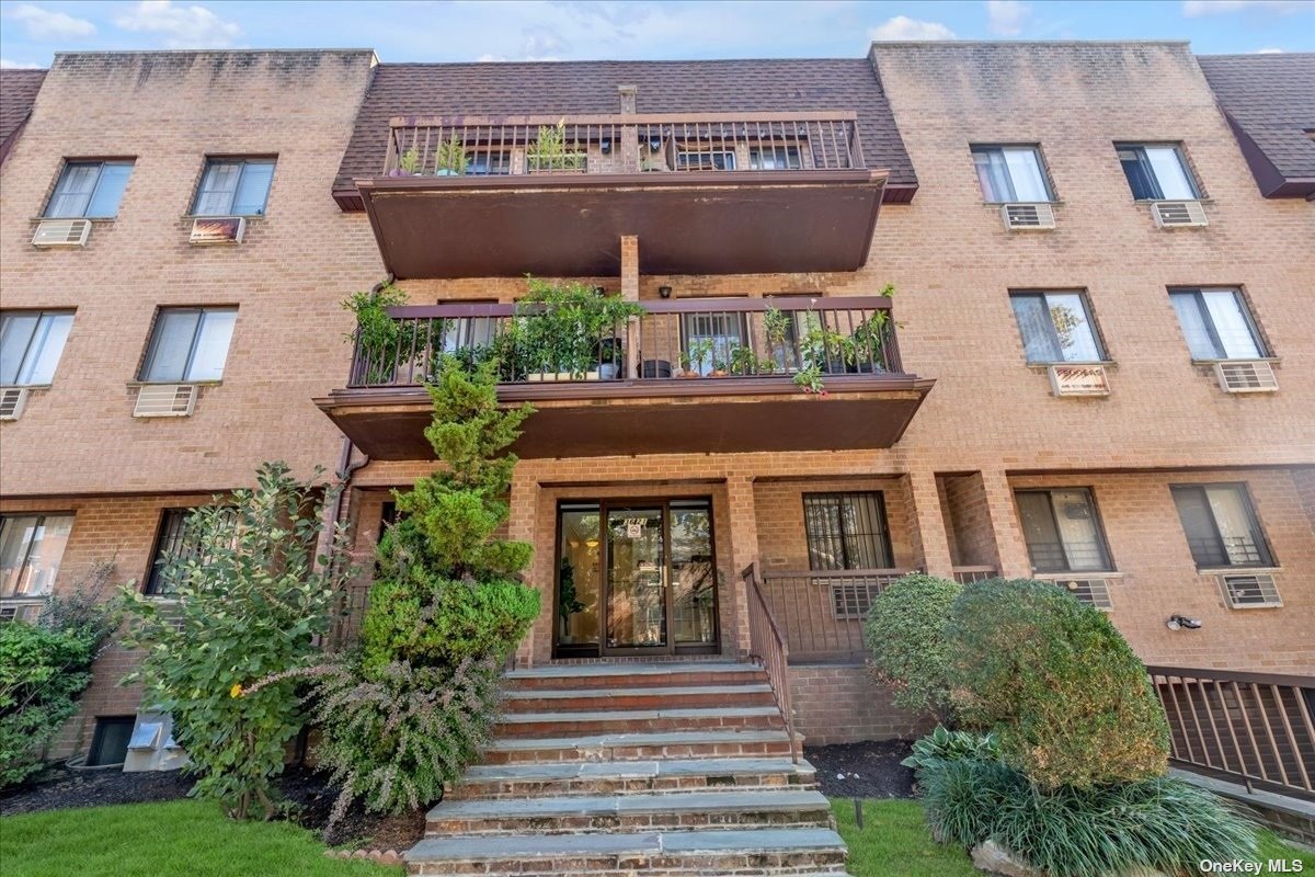 #1 photo, 36-21 193rd Street, 法拉盛 Flushing , NY 11358