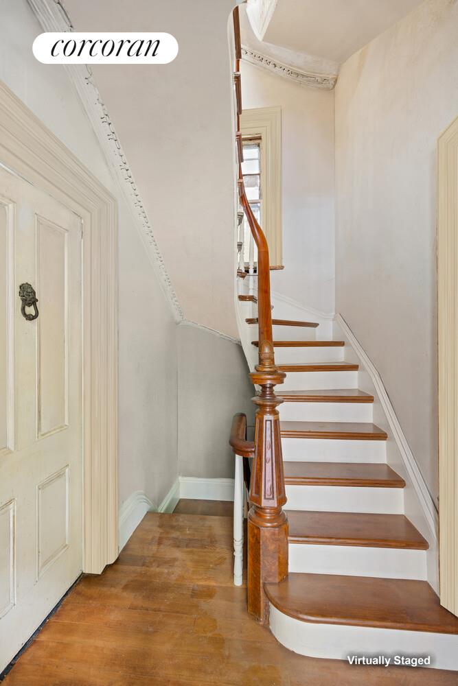 #10 photo, 35 STUYVESANT Street, East Village , NY 10003