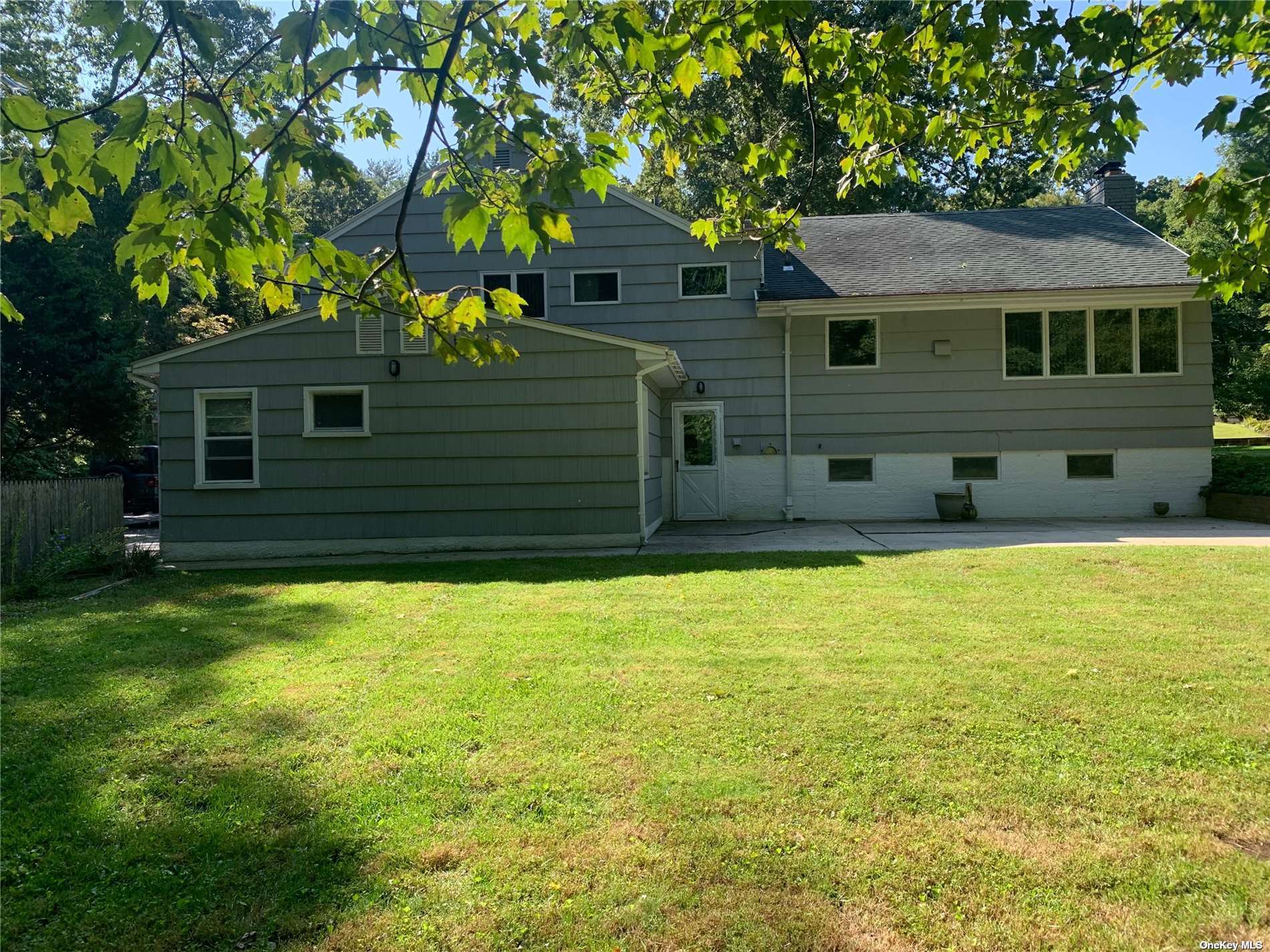 #1 photo, 5 Woodedge Drive, Dix Hills , NY 11746