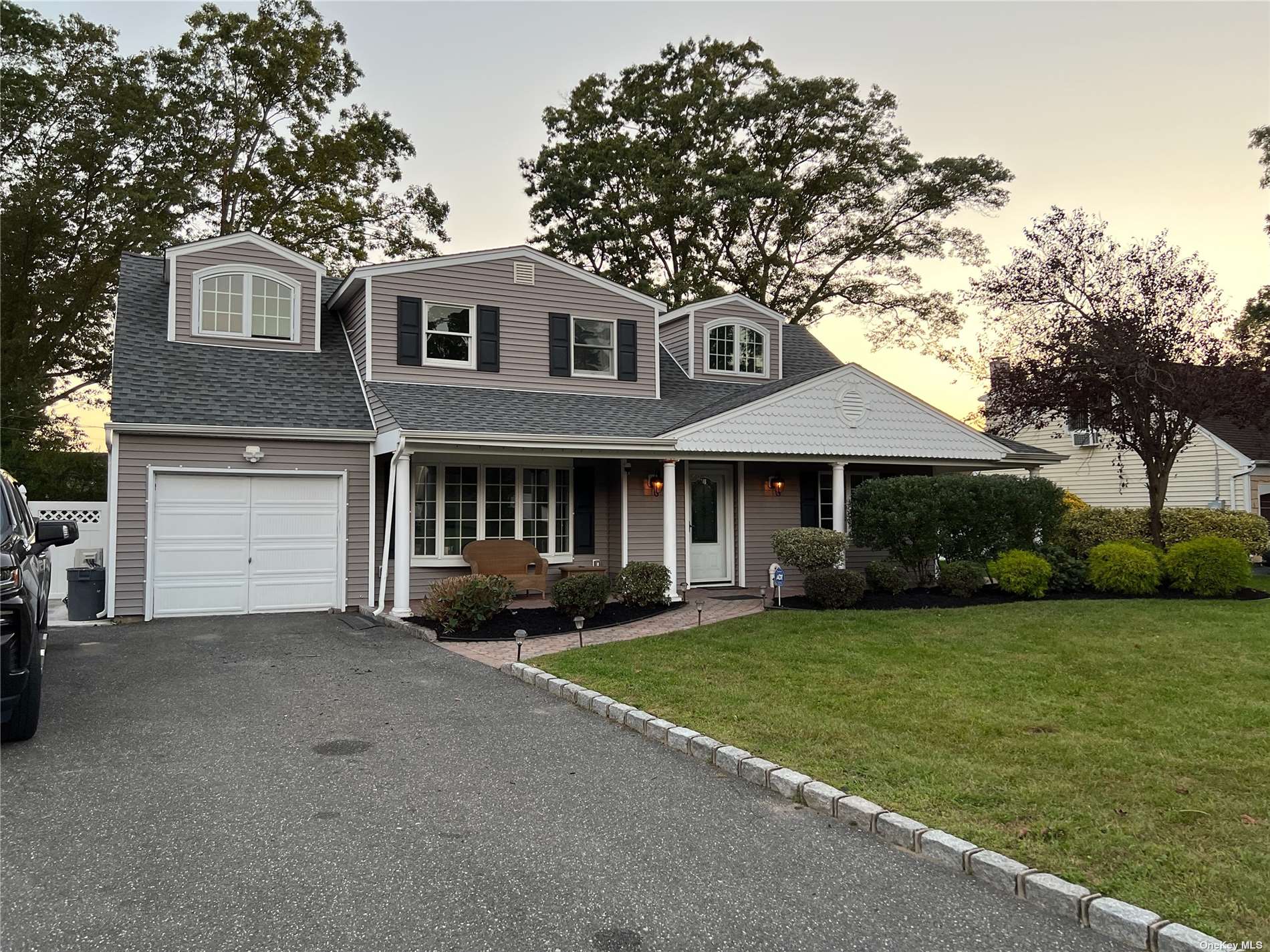 #1 photo, 10 Kental Lane, 东长岛 Nesconset , NY 11767