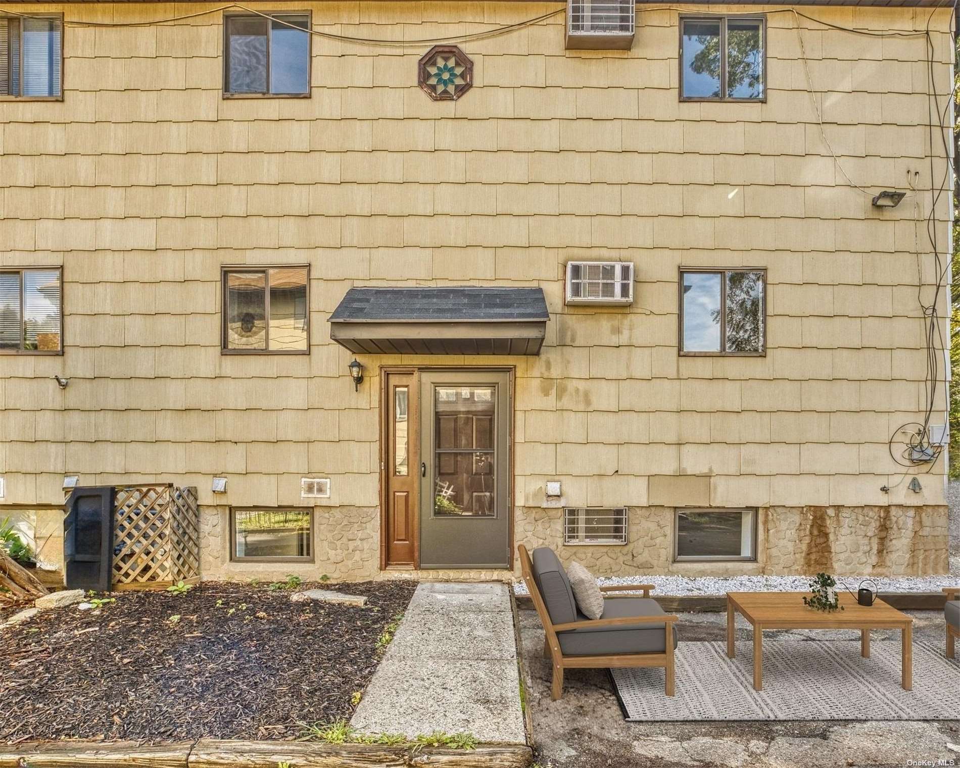 #1 photo, 20 Davis Court, 史丹顿岛 Staten Island , NY 10310