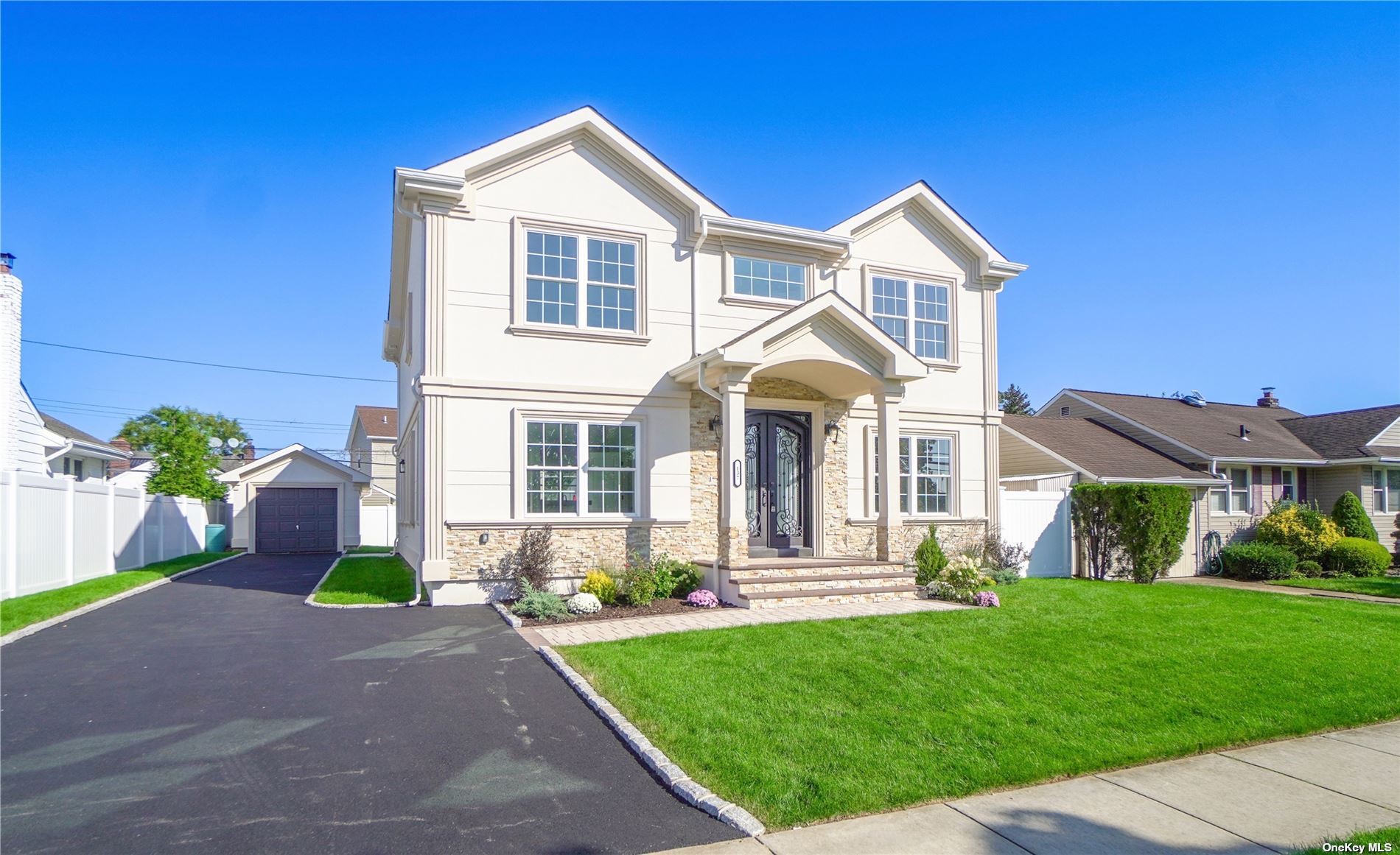 #1 photo, 137 Pollok Place, 长岛 Hicksville , NY 11801