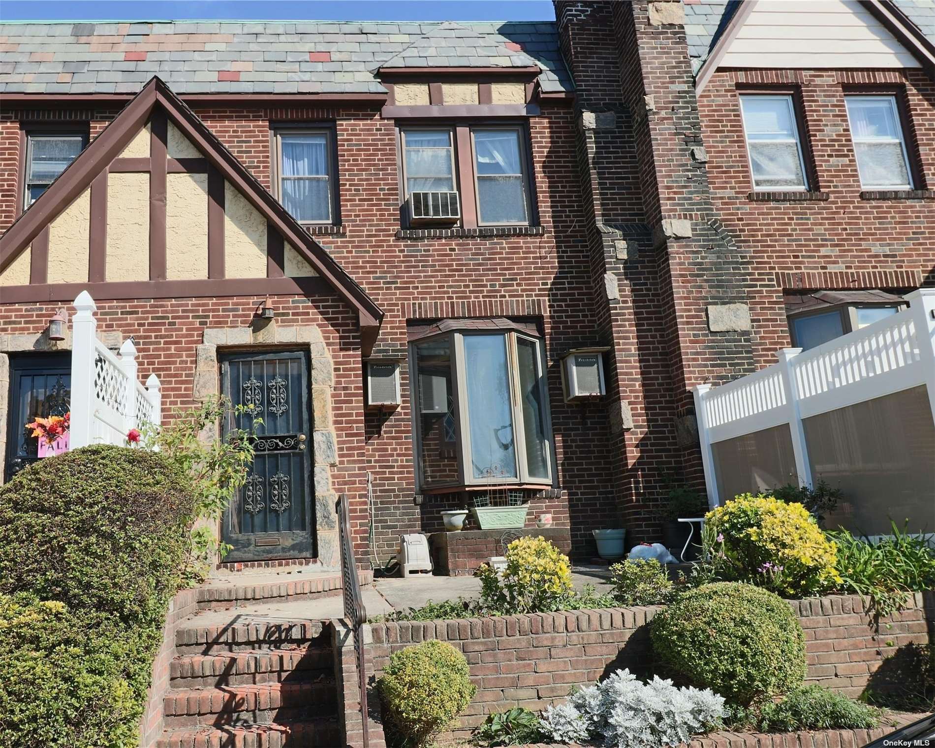 #1 photo, 40-51 172 Street, Flushing , NY 11358