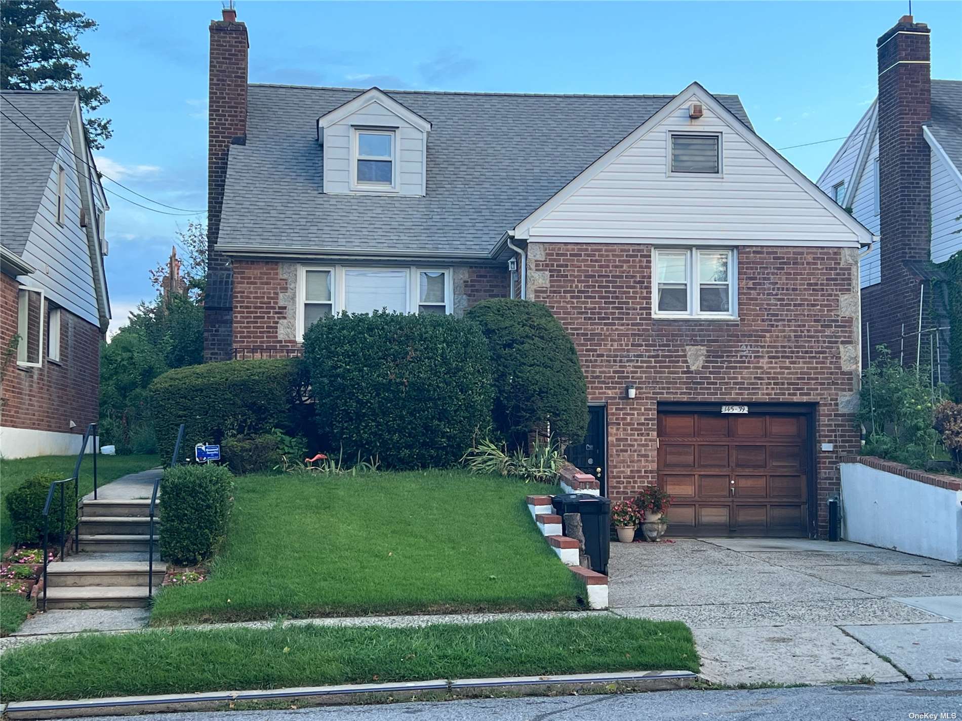 #1 photo, 145-39 20th Avenue, 皇后区 白石镇 Whitestone , NY 11357