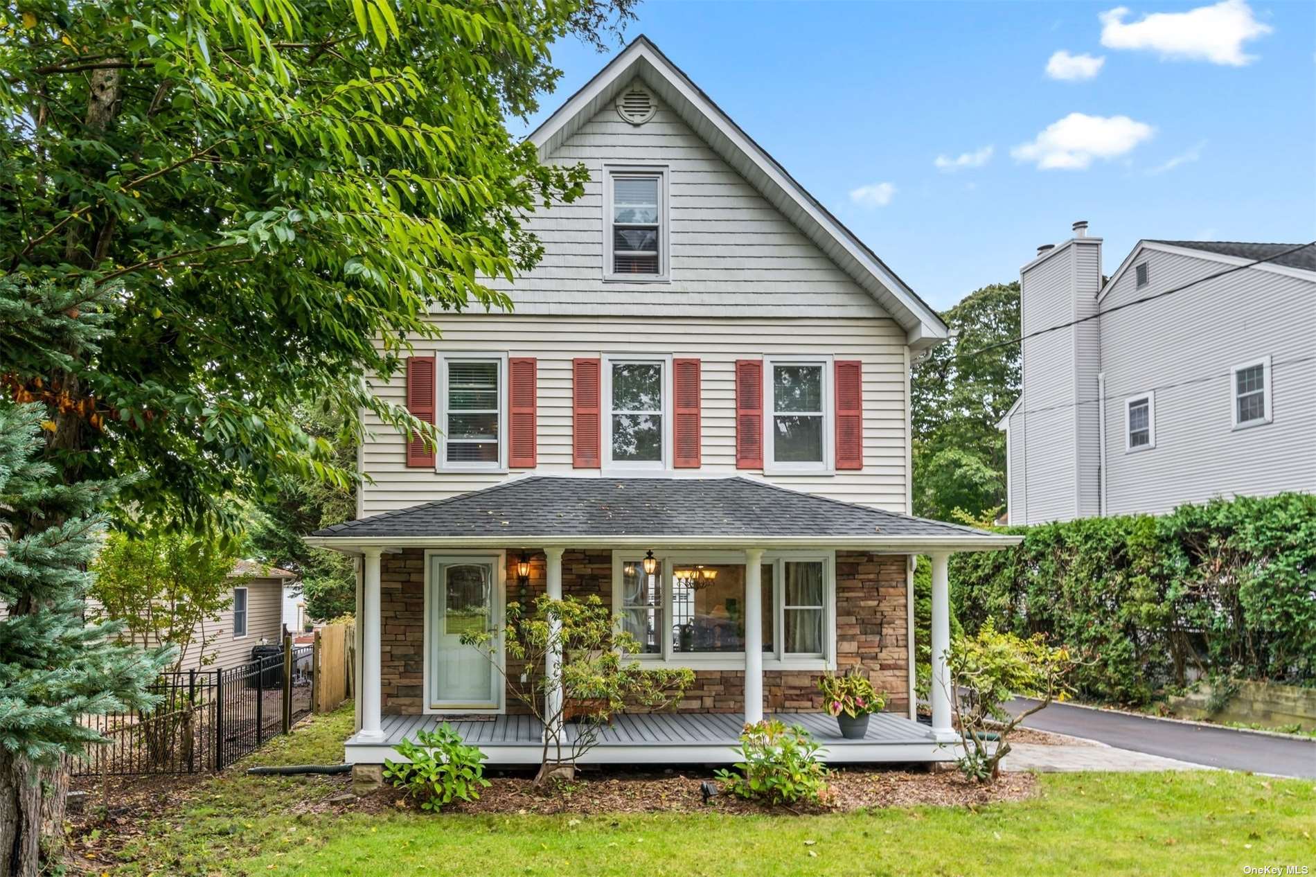 #1 photo, 20 Glenview Place, 东长岛 亨廷顿 Huntington , NY 11743