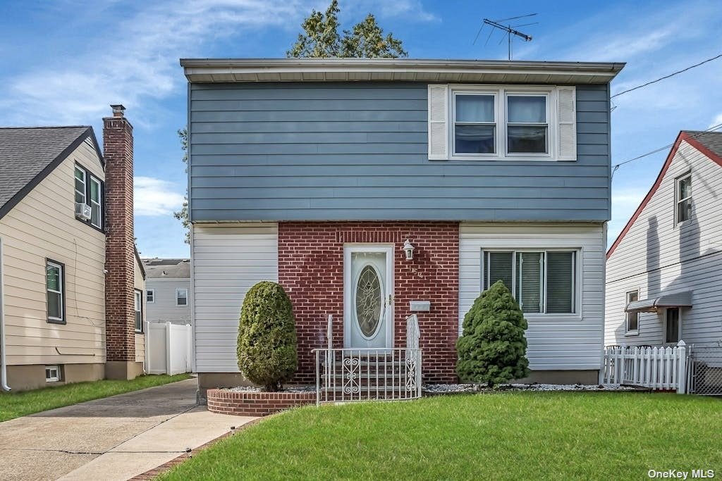 #1 photo, 154 Jefferson Street, 长岛 Franklin Square , NY 11010