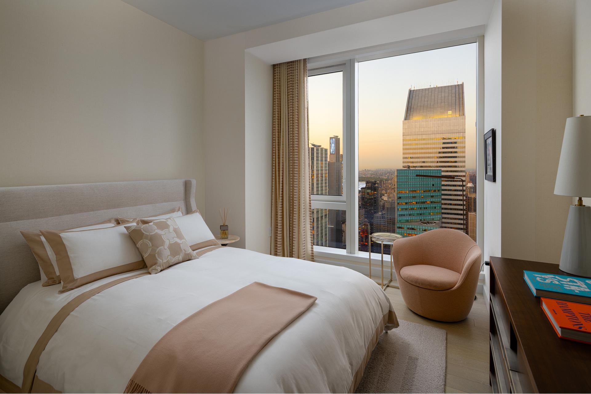 #9 photo, 138 E 50TH Street, マンハッタン Turtle Bay , NY 10022