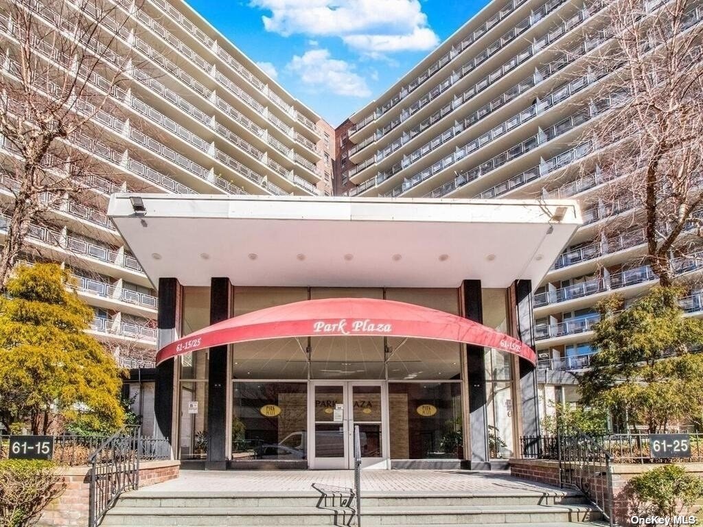 #1 photo, 61-15 97th Street, 皇后区 雷哥公园 Rego Park , NY 11374