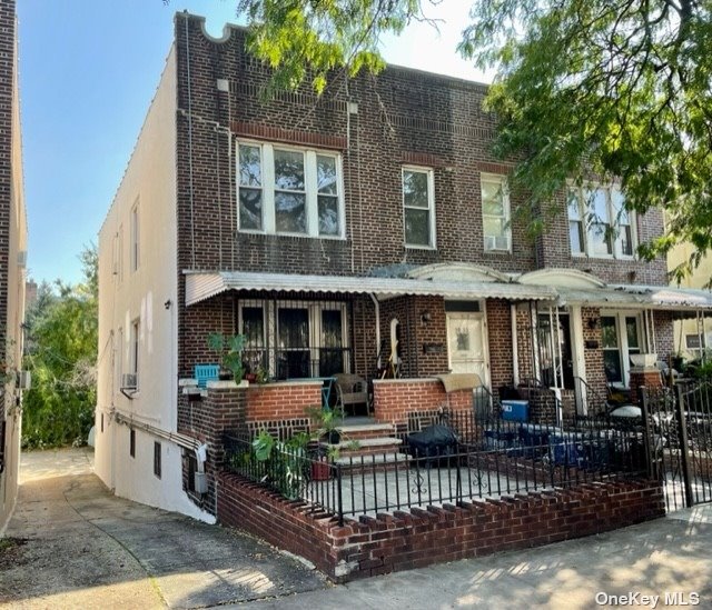 #1 photo, 50-53 42nd Street, 皇后区 Sunnyside , NY 11104