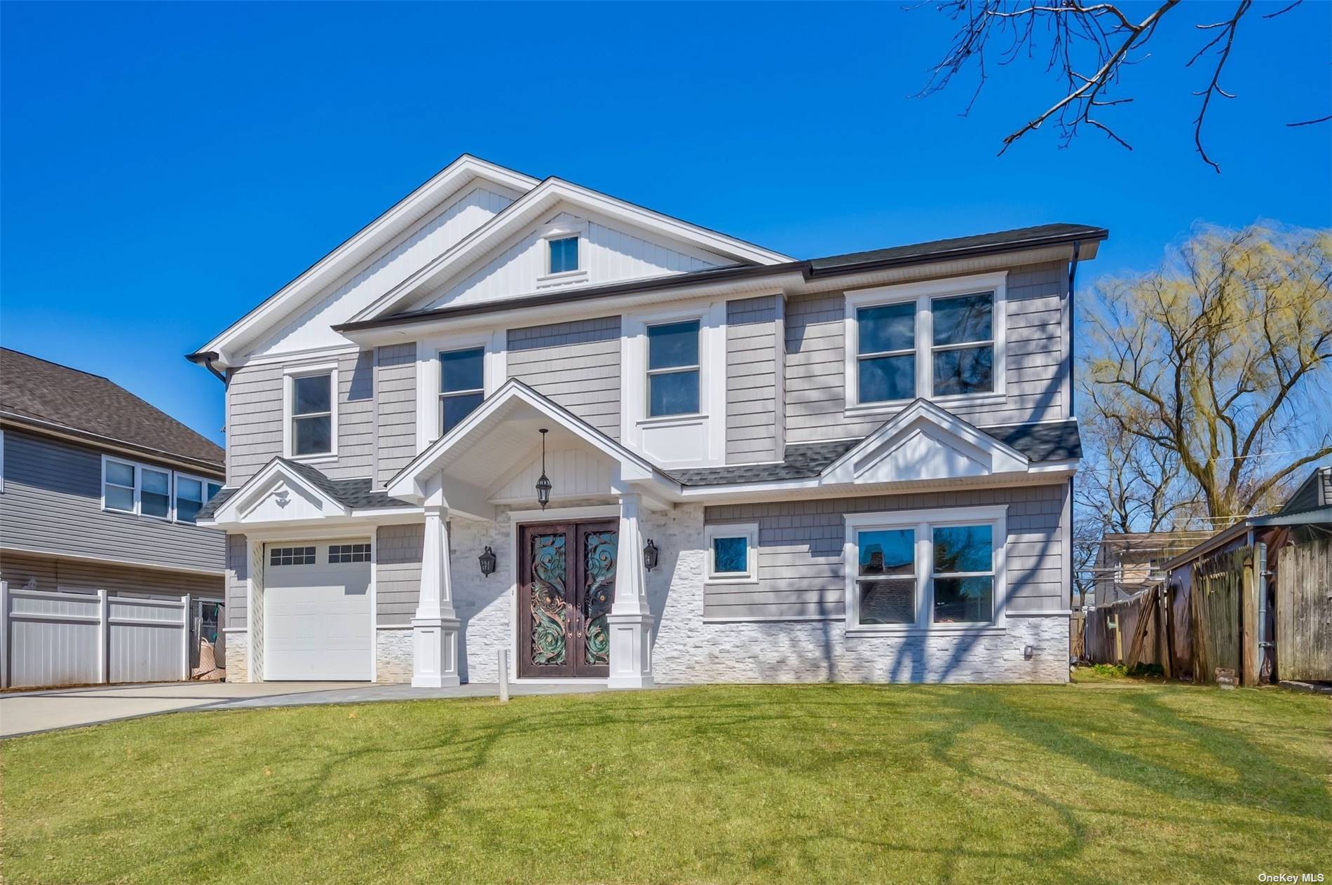 #1 photo, 2476 Cypress Avenue, 长岛 East Meadow , NY 11554