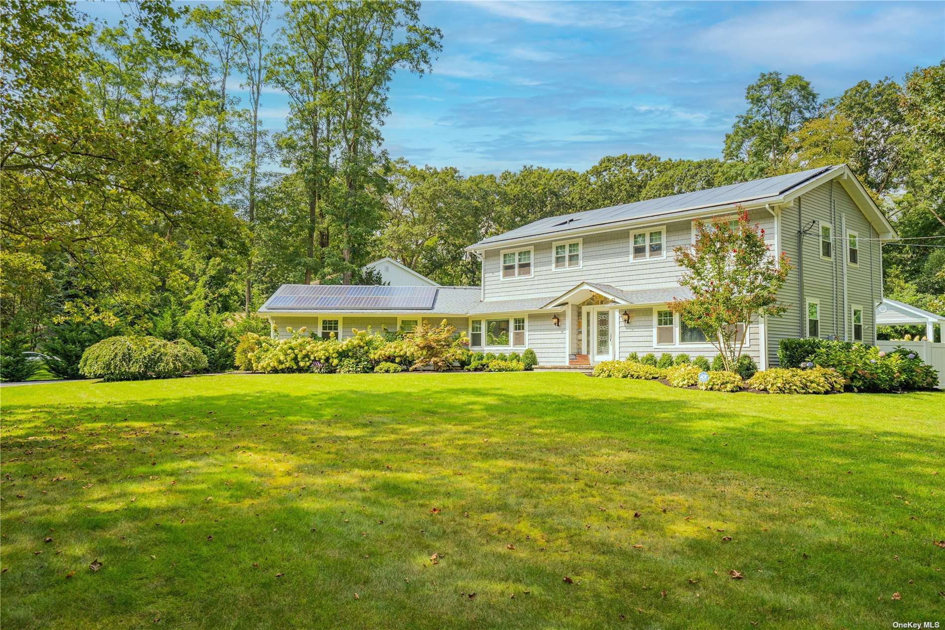 #1 photo, 1 Sleepy Hollow Lane, Dix Hills , NY 11746