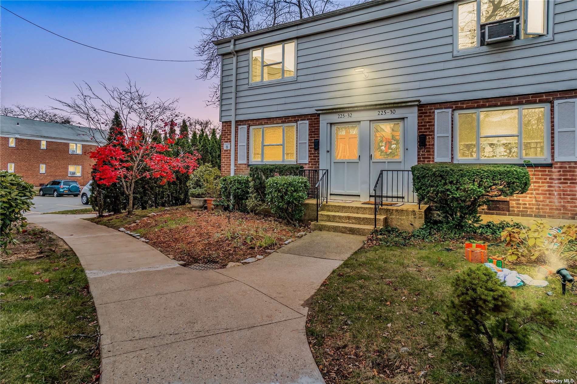 #1 photo, 225-32 Manor Road, 皇后区 Queens Village , NY 11427