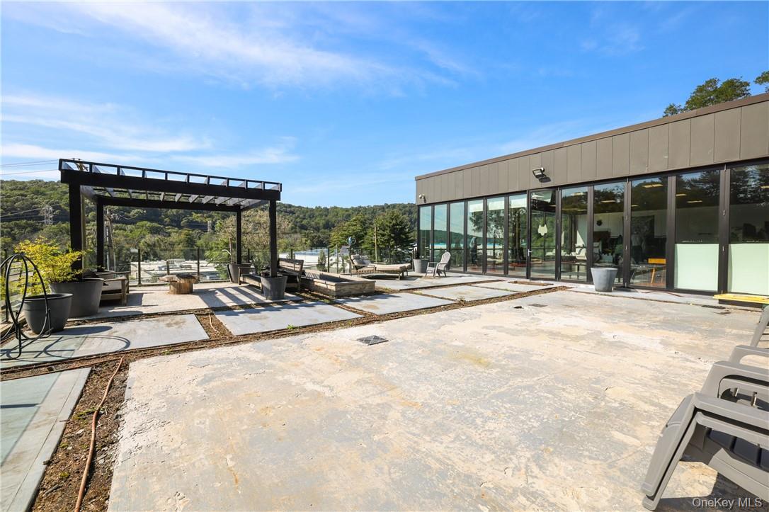 #5 photo, 168 Saw Mill River Road, Hawthorne , NY 10532