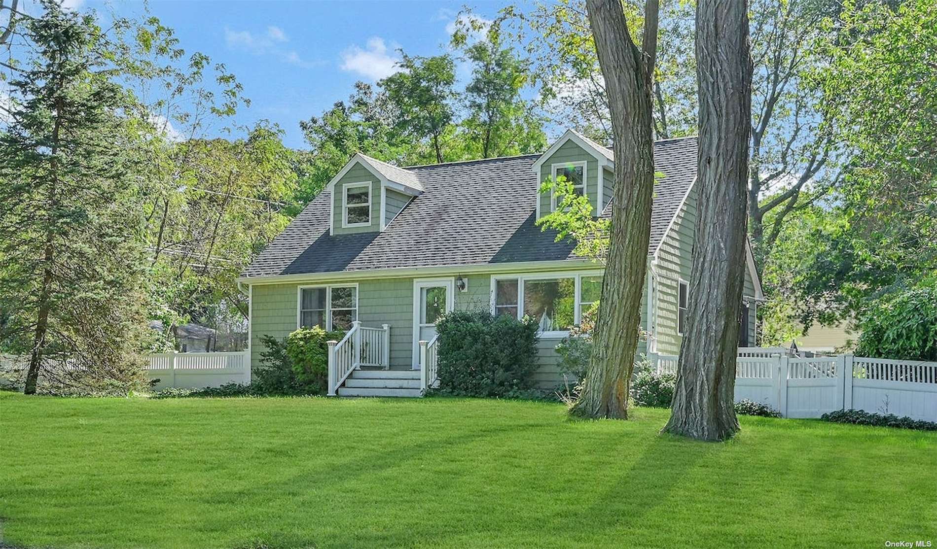 #1 photo, 5 Berry Lane, سوفولك Wading River , NY 11792