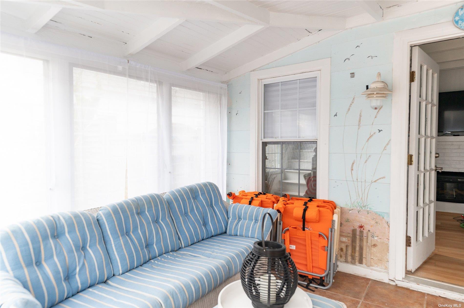 #4 photo, 291 Cottage Walk, Ocean Beach , NY 11770