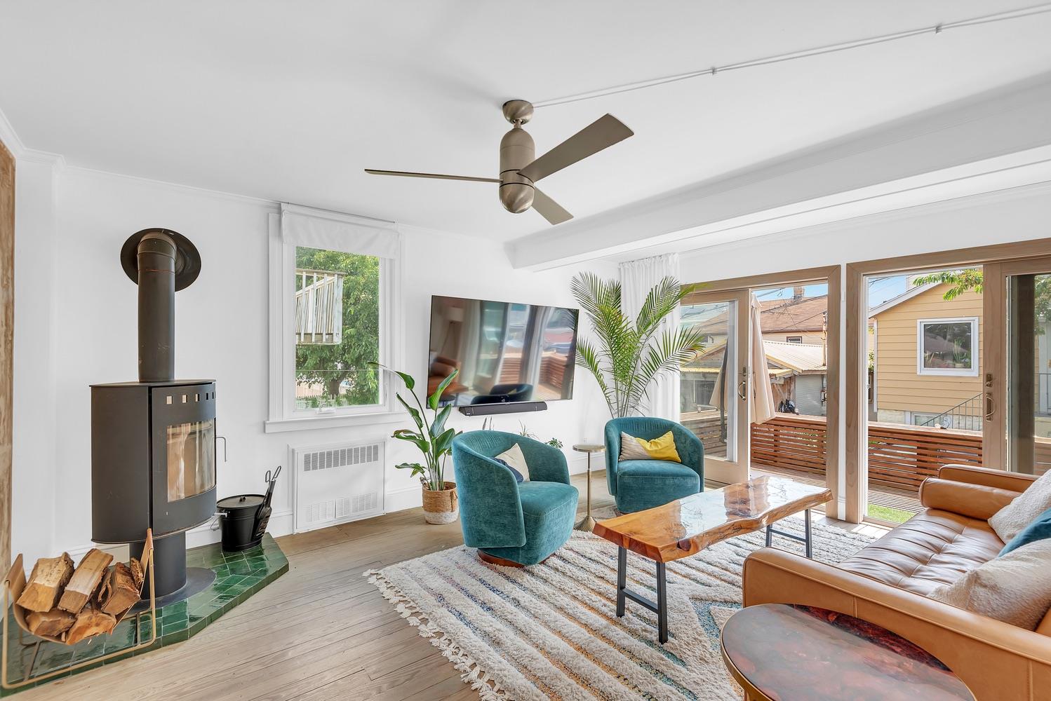 #1 photo, 355 BEACH 87TH Street, Rockaway Beach , NY 11693