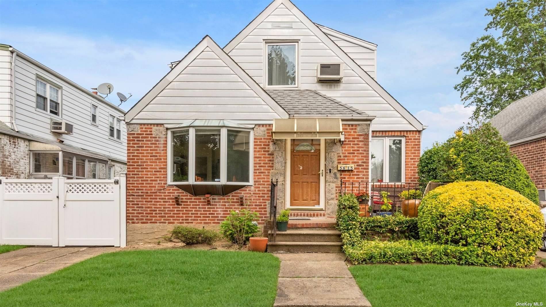 #1 photo, 56-15 186th Street, 皇后区 新鲜草原 Fresh Meadows , NY 11365