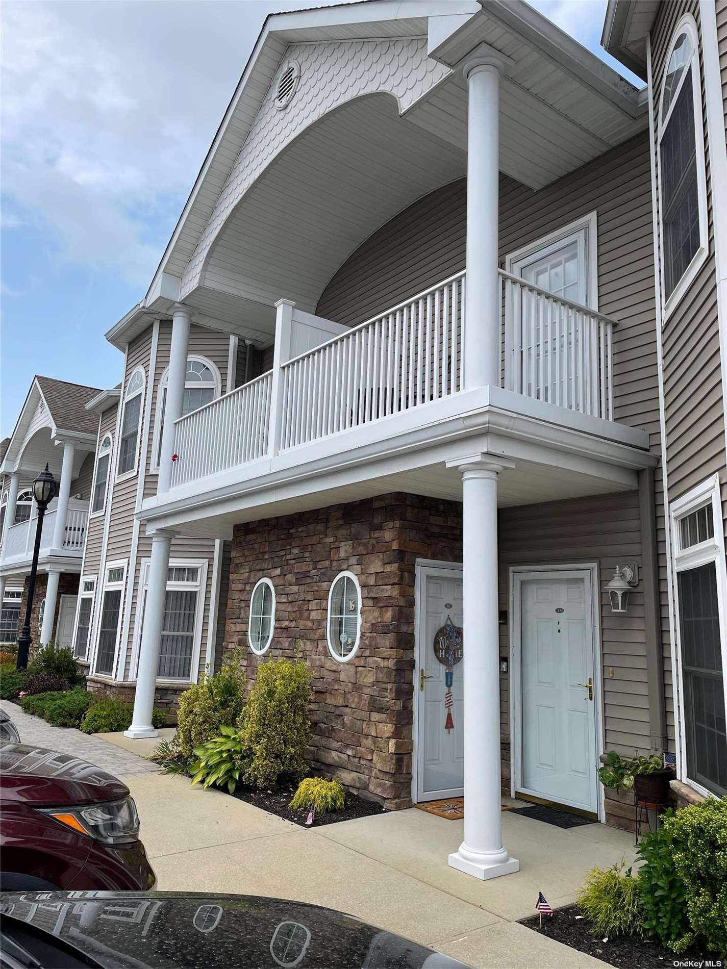 #1 photo, 16 Jacqueline Way, North Babylon , NY 11703